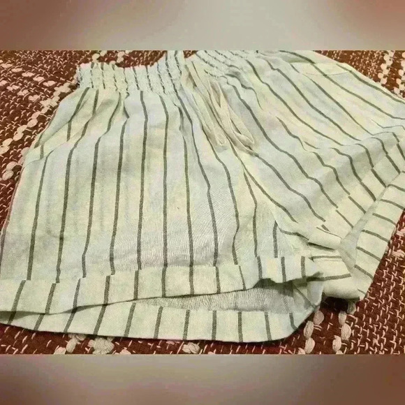 Sim & Sam Cotton Linen Stripe Shorts Size Medium - Picture 8 of 11